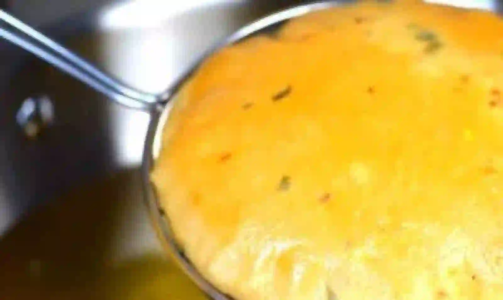 Aloo ki puri of इस बार इस तरीके से बनाएं आलू की पूरियां,